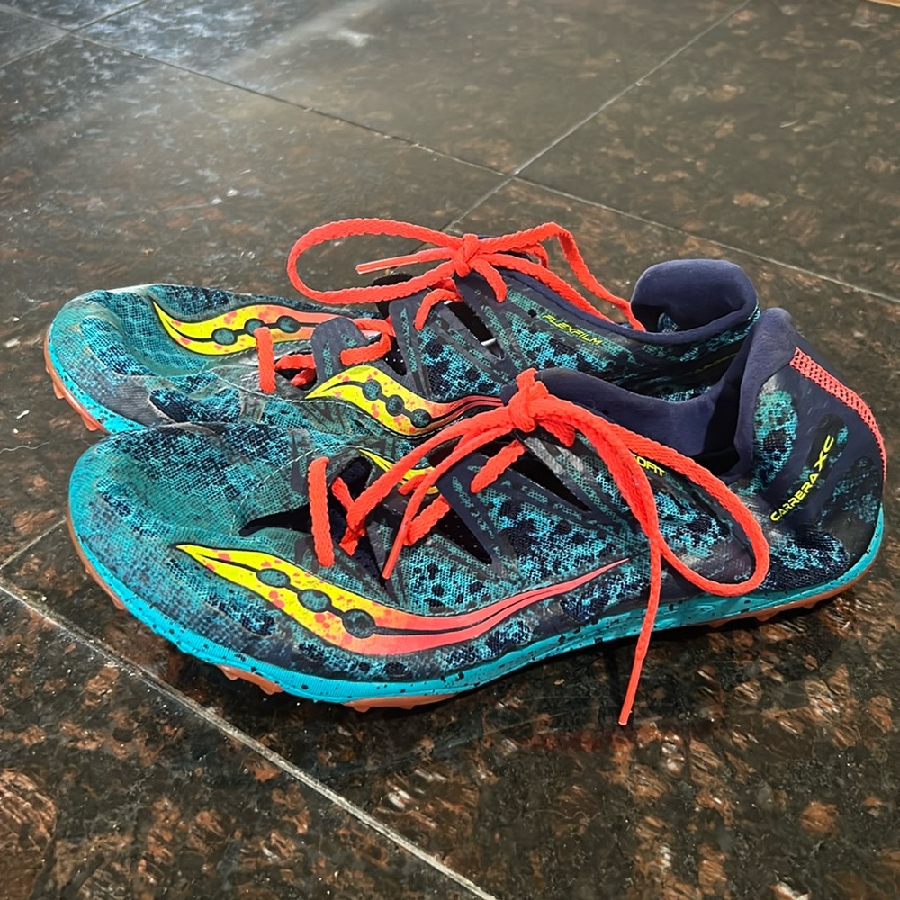 Saucony Carrera XC/Track & Field Running Cleats (Women’s Size 8)